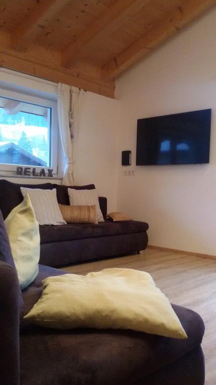 Appartement Haus Petra Леоганг Екстер'єр фото